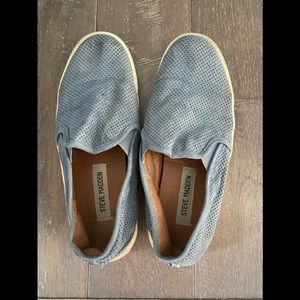 Steve Madden Light Blue slips ons